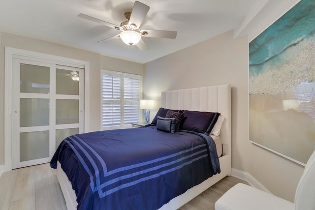 515 Bay Colony Drive N, Juno Beach, FL 33408