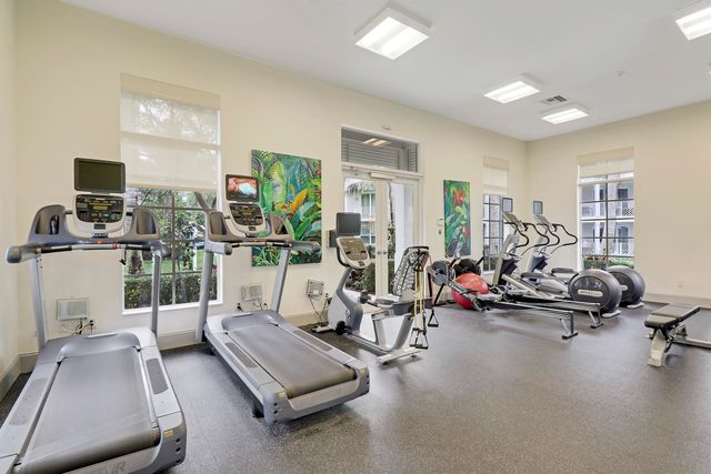 515 Bay Colony Drive N, Juno Beach, FL 33408