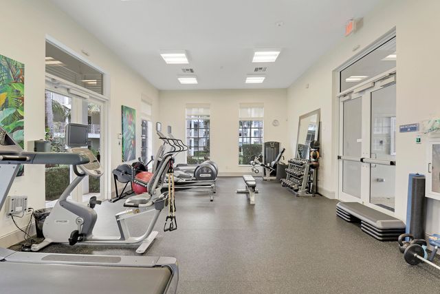515 Bay Colony Drive N, Juno Beach, FL 33408