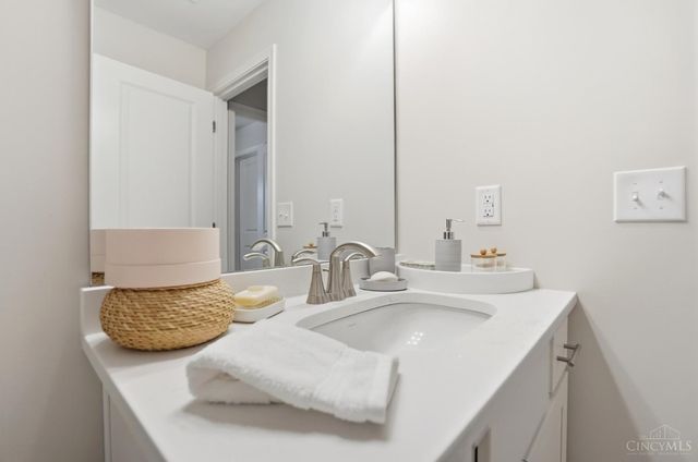 3740 Clydesdale Circle, Loveland, OH 45140