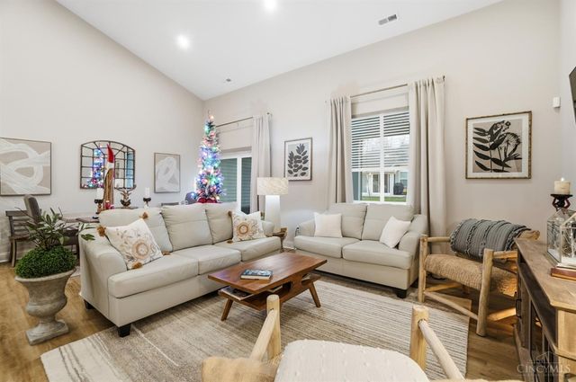 3740 Clydesdale Circle, Loveland, OH 45140