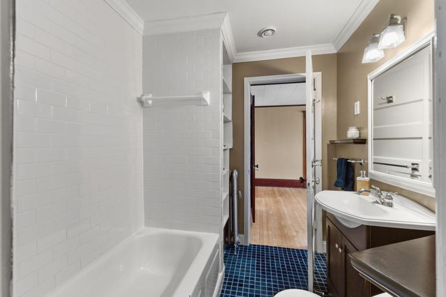 2421 Girard Avenue S 3, Minneapolis, MN 55405