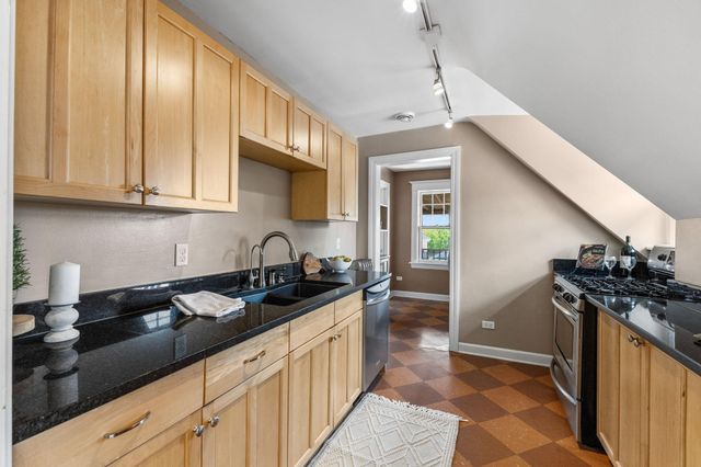 2421 Girard Avenue S 3, Minneapolis, MN 55405