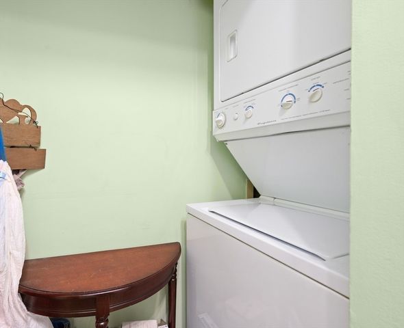 474 Revere Beach Blvd 404, Revere, MA 02151