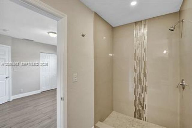 4041 NW 30th Terrace 3, Lauderdale Lakes, FL 33309
