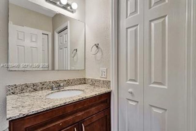 4041 NW 30th Terrace 3, Lauderdale Lakes, FL 33309