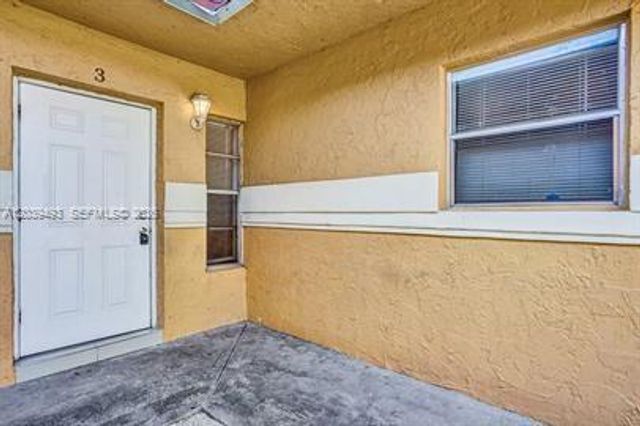 4041 NW 30th Terrace 3, Lauderdale Lakes, FL 33309