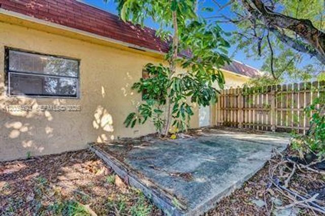 4041 NW 30th Terrace 3, Lauderdale Lakes, FL 33309