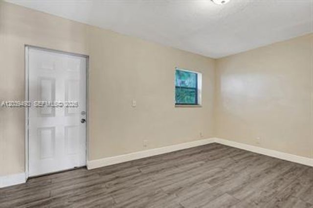 4041 NW 30th Terrace 3, Lauderdale Lakes, FL 33309