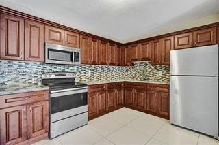 4041 NW 30th Terrace 3, Lauderdale Lakes, FL 33309
