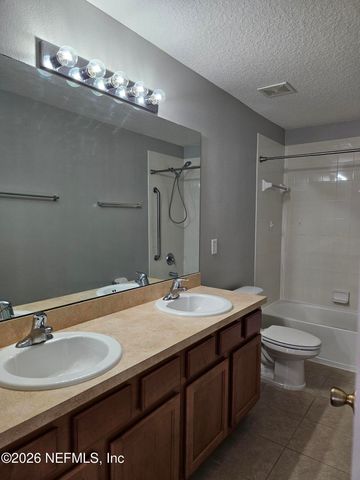 1500 CALMING WATER Drive 4703, Fleming Island, FL 32003