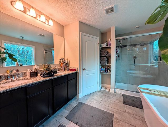 12076 MARVELWOOD ROAD, Weeki Wachee, FL 34614