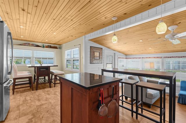 2055 CHAMPION STREET, Sarasota, FL 34231