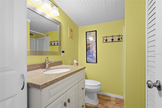 2055 CHAMPION STREET, Sarasota, FL 34231
