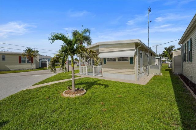 2055 CHAMPION STREET, Sarasota, FL 34231