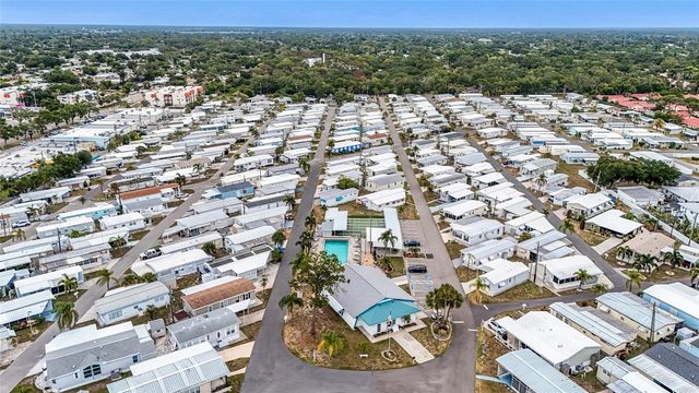 2055 CHAMPION STREET, Sarasota, FL 34231