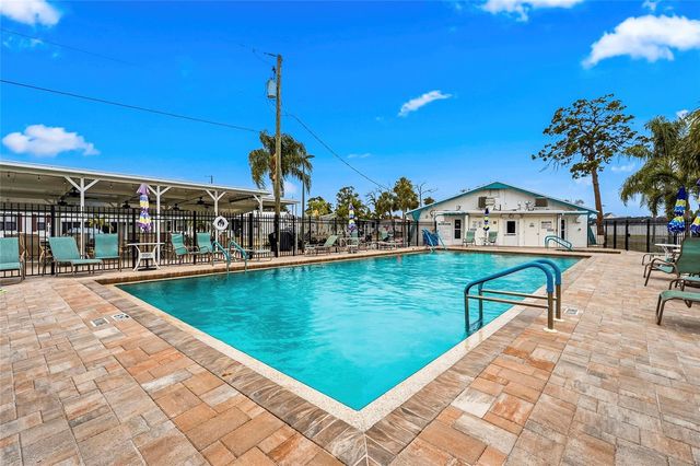 2055 CHAMPION STREET, Sarasota, FL 34231