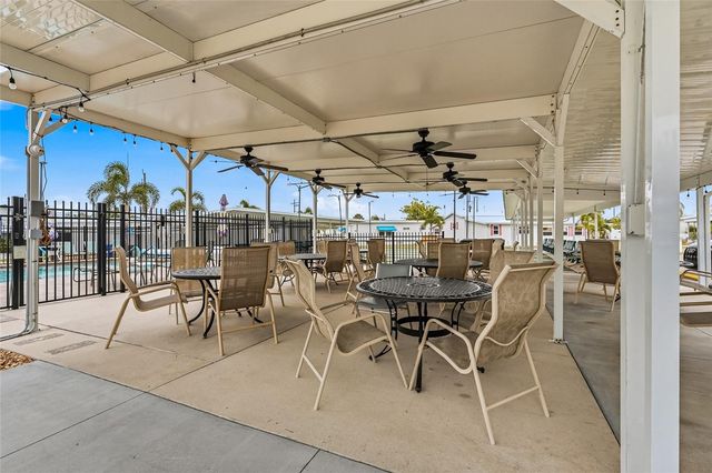 2055 CHAMPION STREET, Sarasota, FL 34231