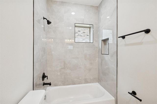 2602 Martinas Ct, Spring, TX 77388