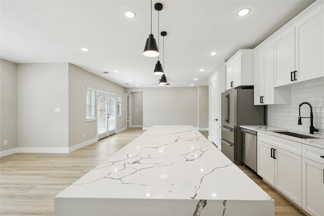 2602 Martinas Ct, Spring, TX 77388