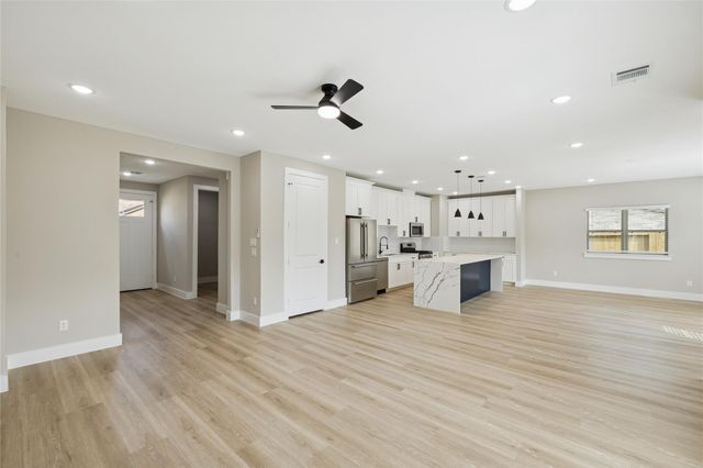 2602 Martinas Ct, Spring, TX 77388
