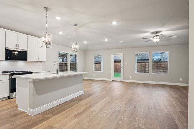 1724 Gardendale Hollow Lane, Anna, TX 75409