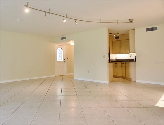 625 WHITE PINE TREE ROAD 23, Venice, FL 34285