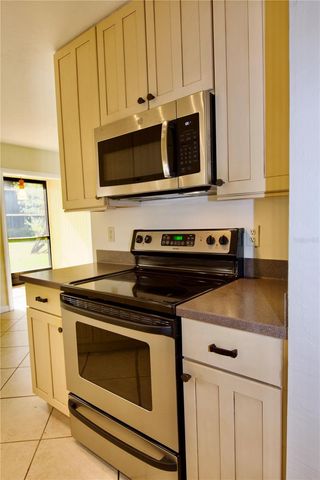 625 WHITE PINE TREE ROAD 23, Venice, FL 34285