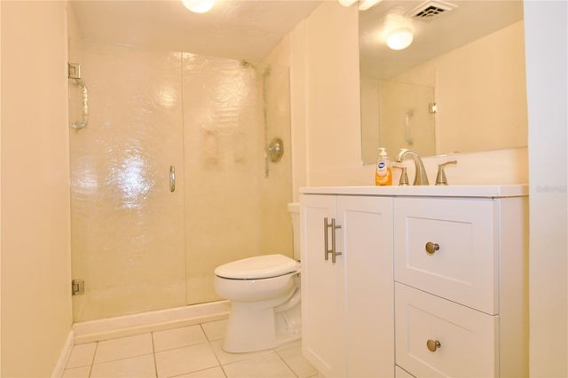 625 WHITE PINE TREE ROAD 23, Venice, FL 34285