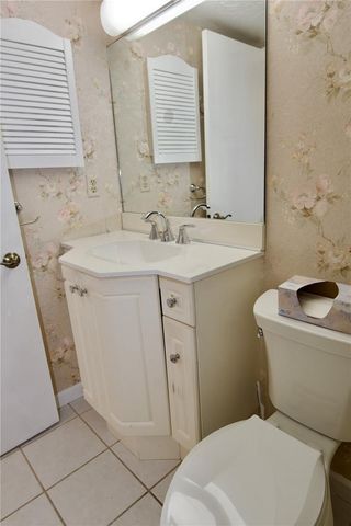625 WHITE PINE TREE ROAD 23, Venice, FL 34285