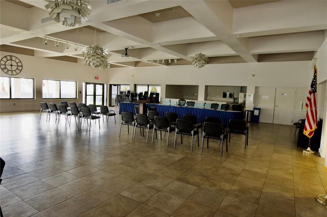 625 WHITE PINE TREE ROAD 23, Venice, FL 34285