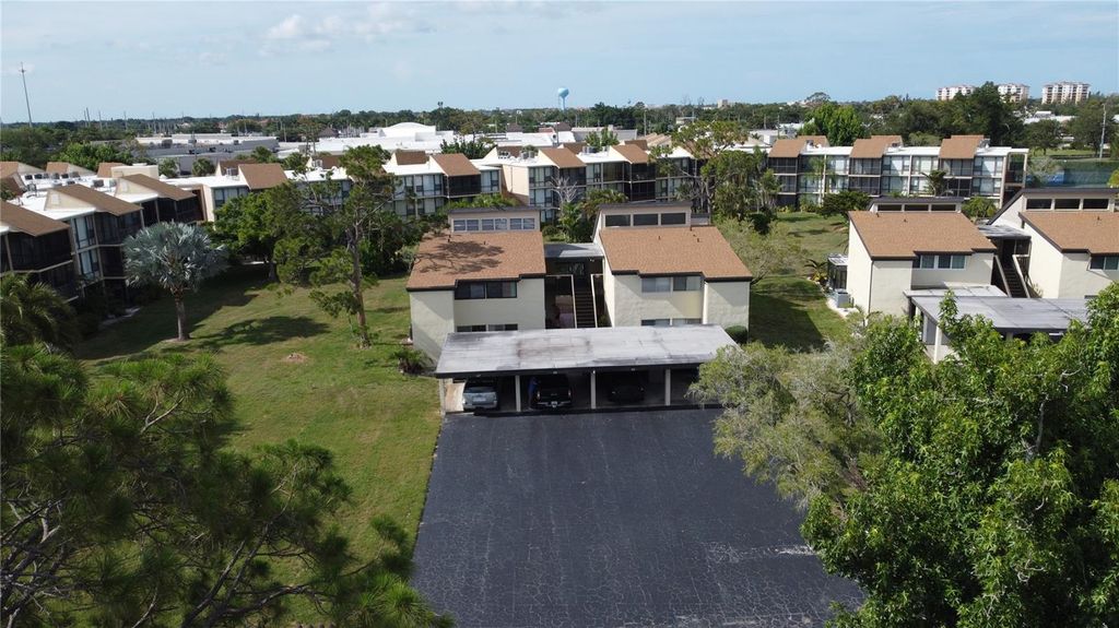 625 WHITE PINE TREE ROAD 23, Venice, FL 34285