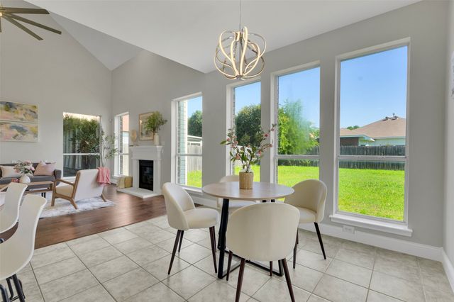 3925 Wisteria Lane, Haltom City, TX 76137