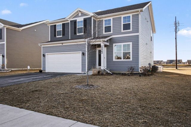 10560 Azalea Drive, Crown Point, IN 46307