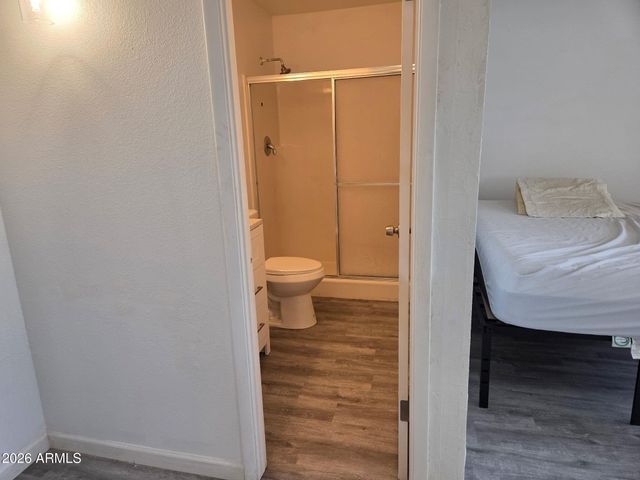 3555 W ACOMA Drive, Phoenix, AZ 85053