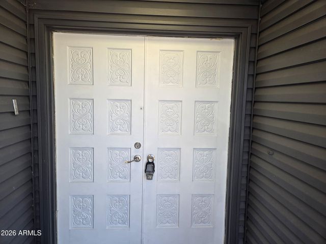 3555 W ACOMA Drive, Phoenix, AZ 85053