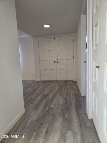 3555 W ACOMA Drive, Phoenix, AZ 85053