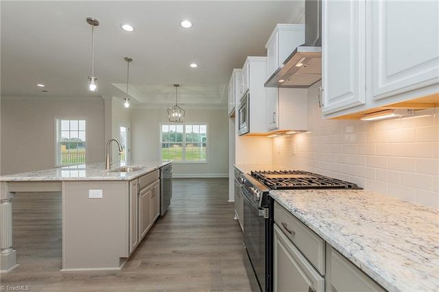 8524 Fairgrove Church Road, Browns Summit, NC 27214