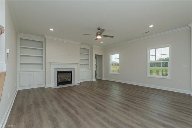 8524 Fairgrove Church Road, Browns Summit, NC 27214