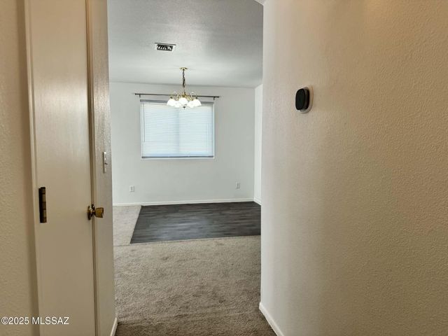 6006 S Mogollon Drive, Tucson, AZ 85706