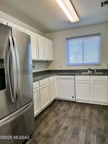 6006 S Mogollon Drive, Tucson, AZ 85706