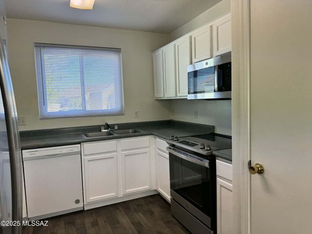 6006 S Mogollon Drive, Tucson, AZ 85706