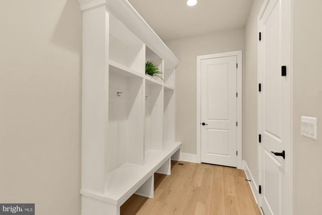 9725 LANTANA WAY, Bethesda, MD 20817