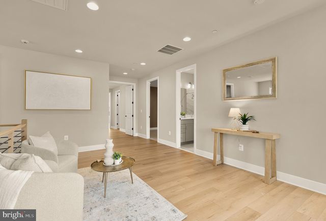 9725 LANTANA WAY, Bethesda, MD 20817