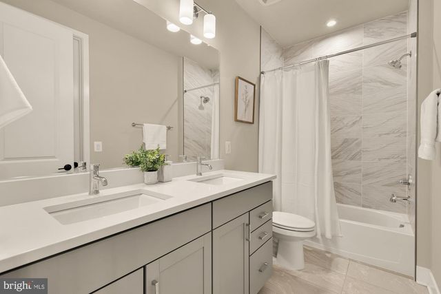 9725 LANTANA WAY, Bethesda, MD 20817