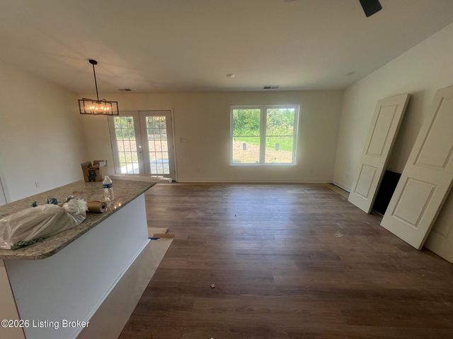 195 Heritage Way, Mt Washington, KY 40047