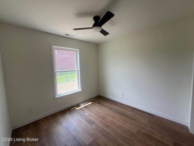 195 Heritage Way, Mt Washington, KY 40047