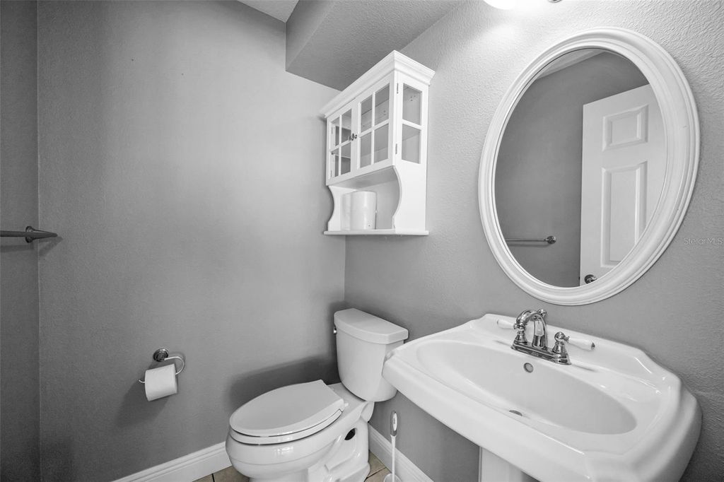 Image 23 of property listing at 3355 SEAWAY DRIVE, New Port Richey, FL 34652