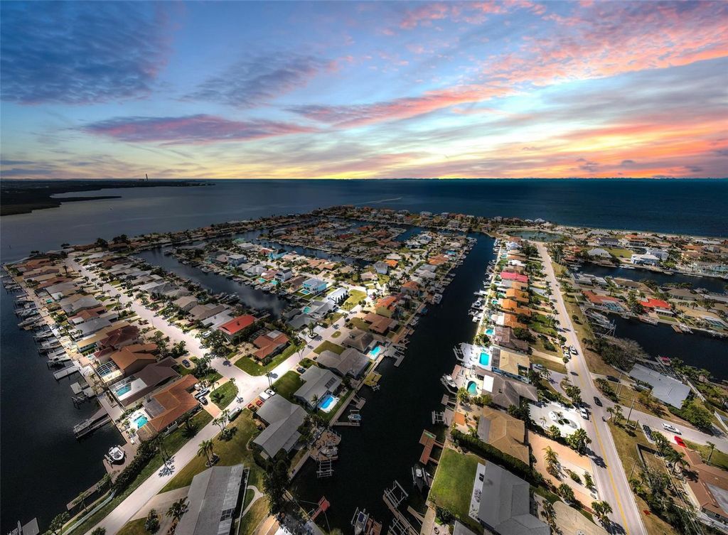 Image 62 of property listing at 3355 SEAWAY DRIVE, New Port Richey, FL 34652