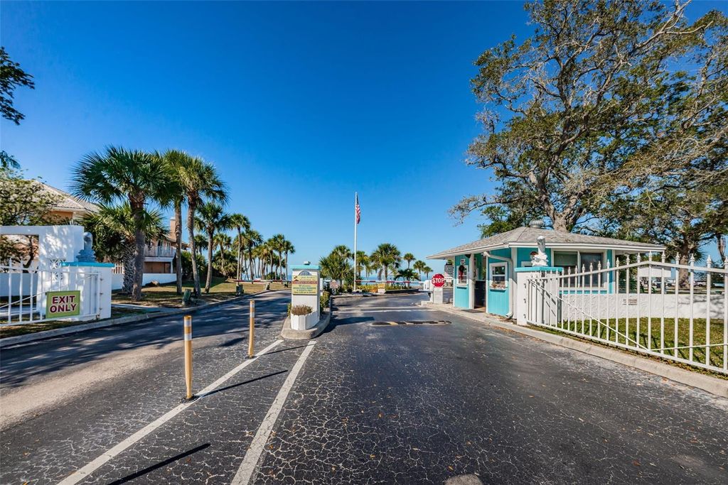 Image 83 of property listing at 3355 SEAWAY DRIVE, New Port Richey, FL 34652